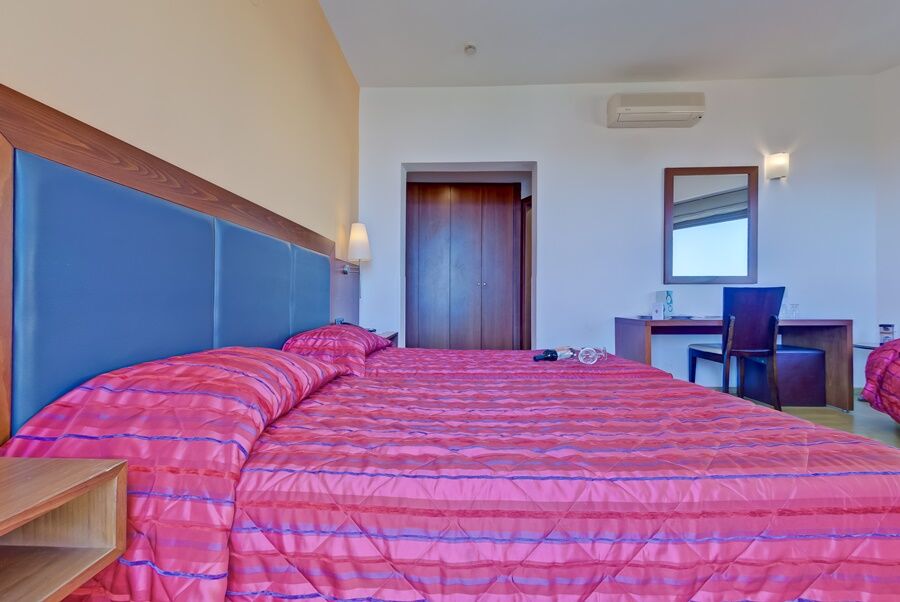 Marin Hotel Heraklion  Екстер'єр фото